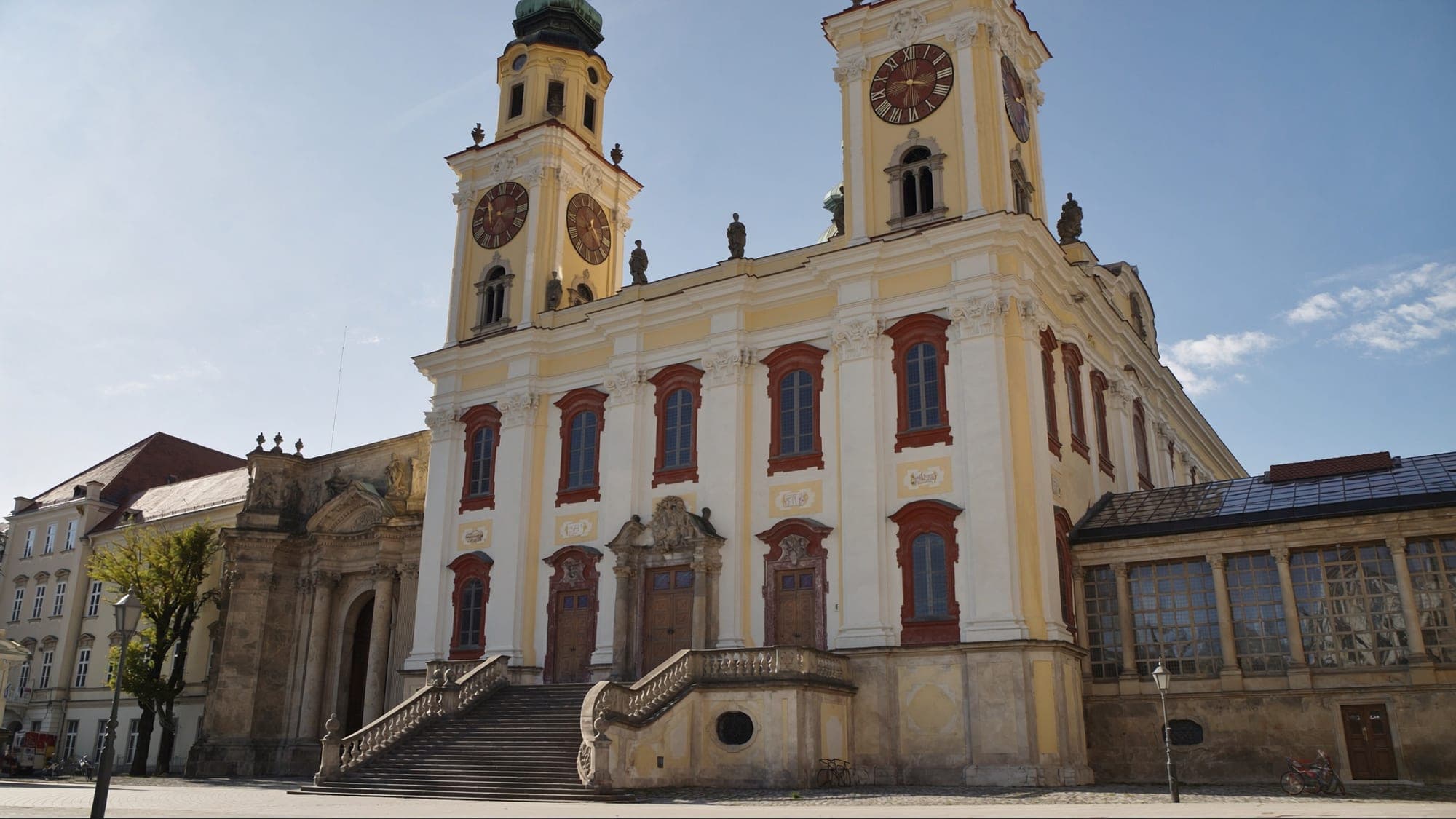 Basilika St. Michael am Marktplatz von Mondsee