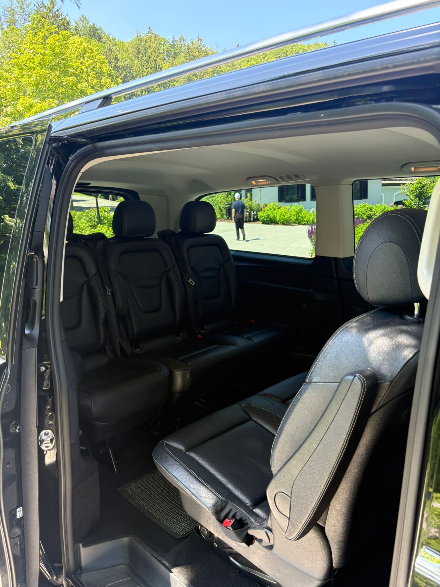 Mercedes V-Class — 9
