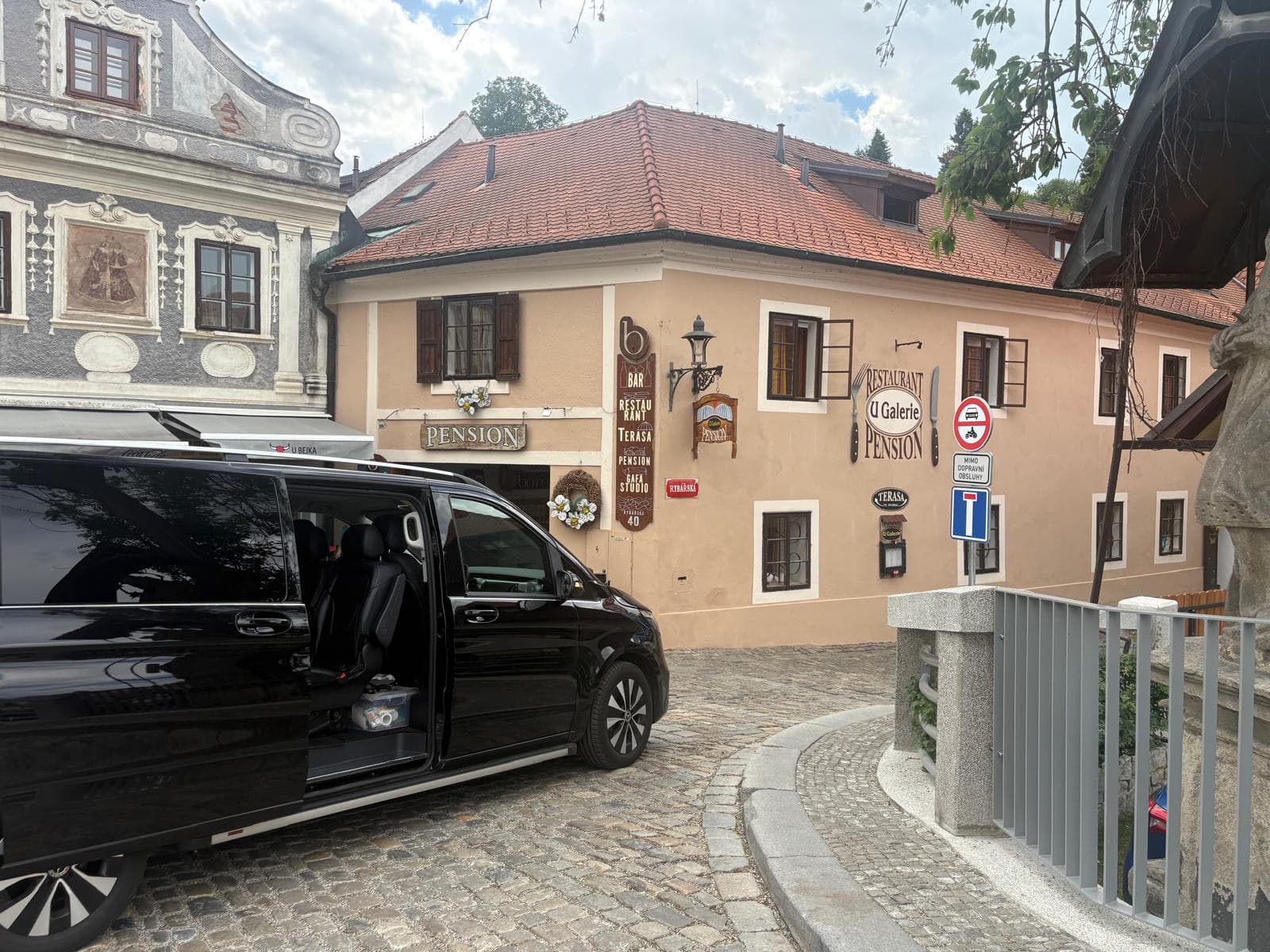 Mercedes V-Class — 7